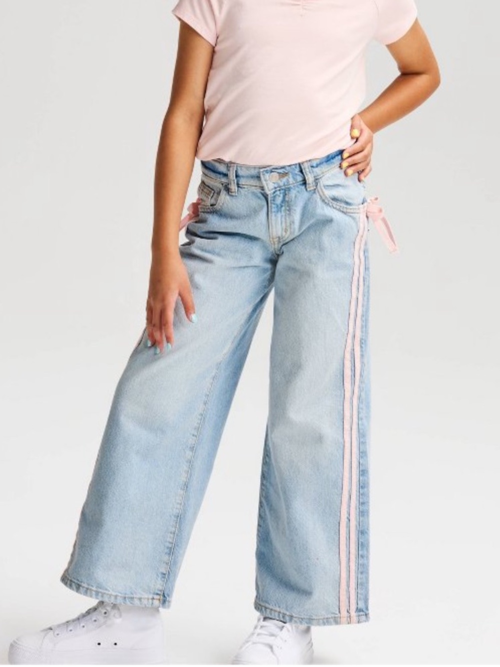 Cat & Jack Girls Mid Rise Pink Striped Wide Leg Light Wash Jeans, size 12 - Picture 5 of 5